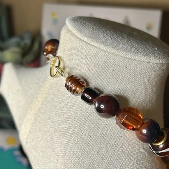 “Sienna Sunset” Artisan Beaded Necklace & Earring Set - Picture 10 of 11